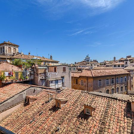 Bb Il Re Alla Reginella Guest House Roma Exterior foto