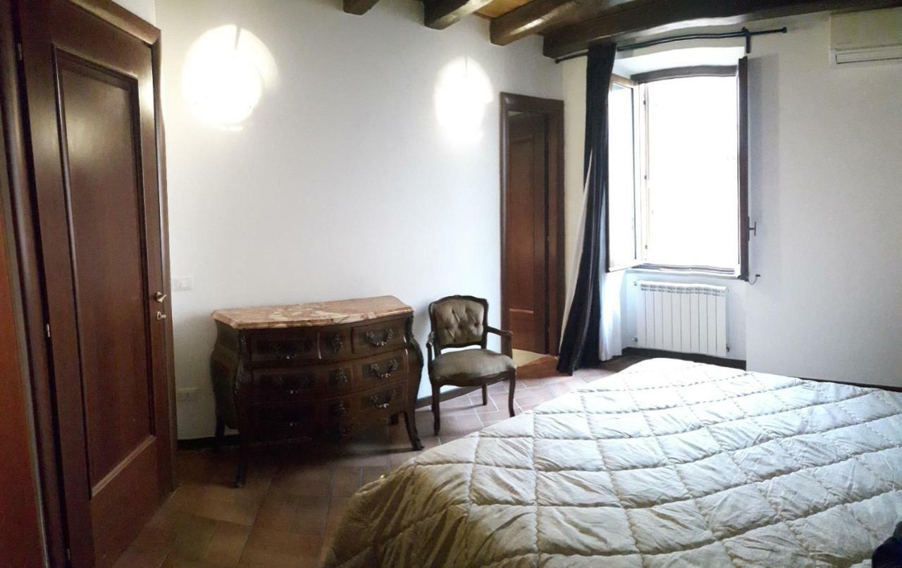 Bb Il Re Alla Reginella Guest House Roma Exterior foto
